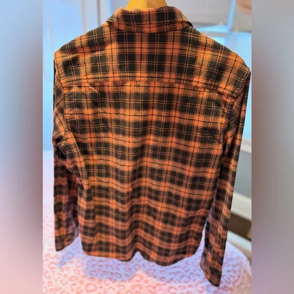 Patagonia Organic Cotton Plaid Flannel 
Size: S - Picture 3 of 9